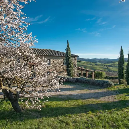 La Toscavera Villa Pomarance